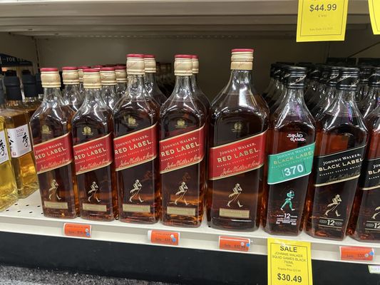 Zipps Liquors by null