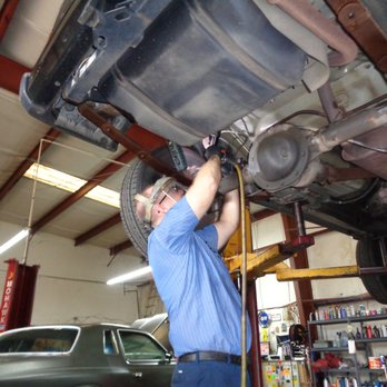 Robert's Automotive - Auto Repair Near Me - Suwanee, Georgia Robert's Automotive - Auto Repair Near Me - Suwanee, Georgia