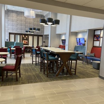Hampton Inn & Suites Watsonville - Hotels Near Me - Watsonville, California Hampton Inn & Suites Watsonville - Hotels Near Me - Watsonville, California