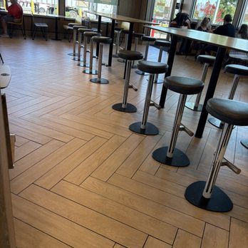 McDonald's - Man digging thru trash. Plumber crack. Poor employees... - Fast Food Near Me - Oroville, California McDonald's - Man digging thru trash. Plumber crack. Poor employees... - Fast Food Near Me - Oroville, California