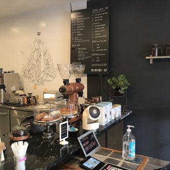 Pursue Coffee - Interior reminds me of how I'd like my house to feel - Coffee & Tea Near Me - Redondo Beach, California Pursue Coffee - Interior reminds me of how I'd like my house to feel - Coffee & Tea Near Me - Redondo Beach, California