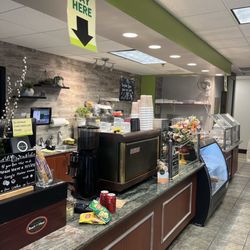 Greenhouse Deli - Lunch and breakfast