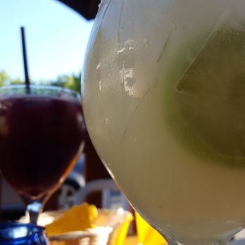 Vive Sol - Margarita and sangria - Mexican Near Me - Mountain View, California
