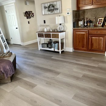 Elite Pro Installation - LVP Flooring. - Flooring Near Me - Brentwood, California Elite Pro Installation - LVP Flooring. - Flooring Near Me - Brentwood, California