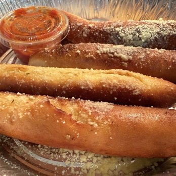 Ele Pizza - Garlic Breadsticks - Pizza Near Me - Watauga, Texas