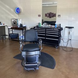 Olde Towne Barbershop - Your chair awaits