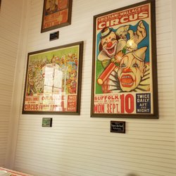 Pickett House - Decor