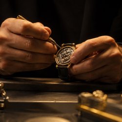 VM Jewelry - Watch repairs