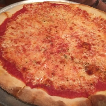 Squan Tavern - The classic Squan Tavern pizza. Delicious! - Pizza Near Me - Manasquan, New Jersey