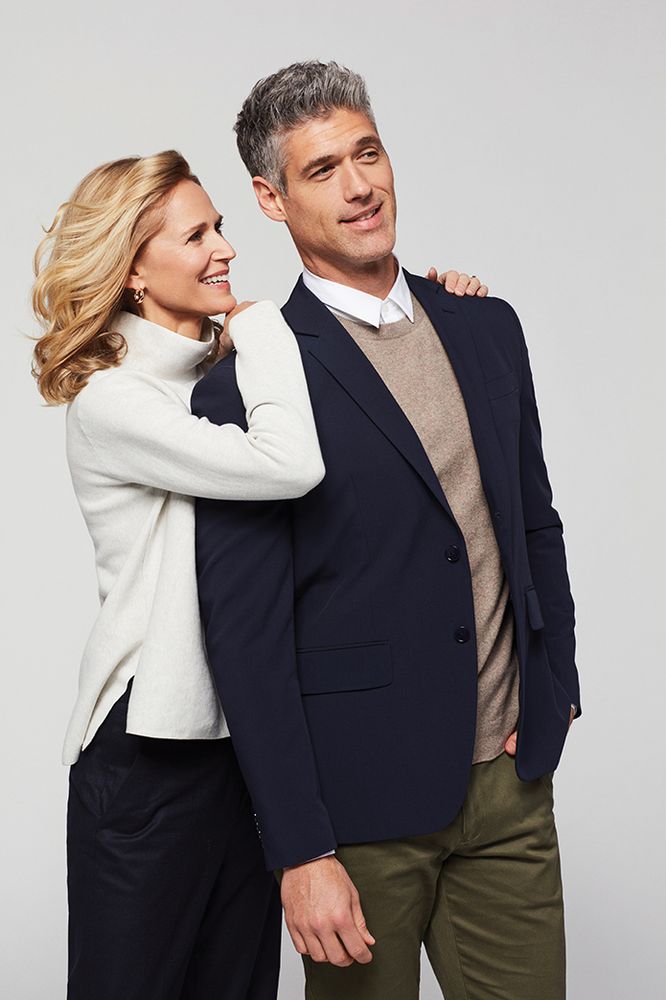 FANTASTIC SAMS CUT & COLOR Updated May 2024 35 Photos & 17 Reviews