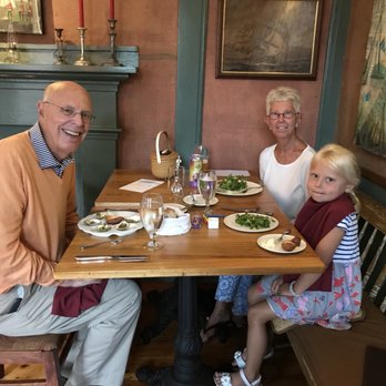 Oran Mor - Three Very Happy Dinner Guests - New American Near Me - Nantucket, Massachusetts