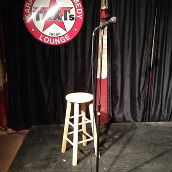 Taxi's Pianobar - a microphone and stool - Piano Bars Near Me - San Marcos, Texas