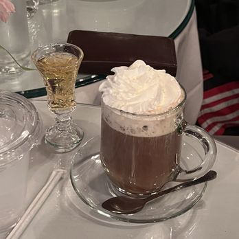 Cafe Intermezzo - Midtown - Irish Coffee - Cafes Near Me - Atlanta, Georgia Cafe Intermezzo - Midtown - Irish Coffee - Cafes Near Me - Atlanta, Georgia