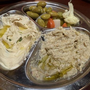 Pita Mediterranean Grill - Veggie plate - Wraps Near Me - Southaven, Mississippi Pita Mediterranean Grill - Veggie plate - Wraps Near Me - Southaven, Mississippi