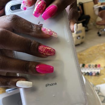 Professional Nail & Spa - Nail Salons Near Me - Fountain Valley, California