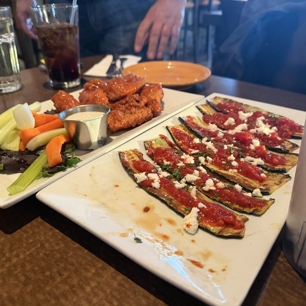 Hashes & Brews - Great food - Bars Near Me - San Bruno, California Hashes & Brews - Great food - Bars Near Me - San Bruno, California