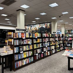 Barnes & Noble