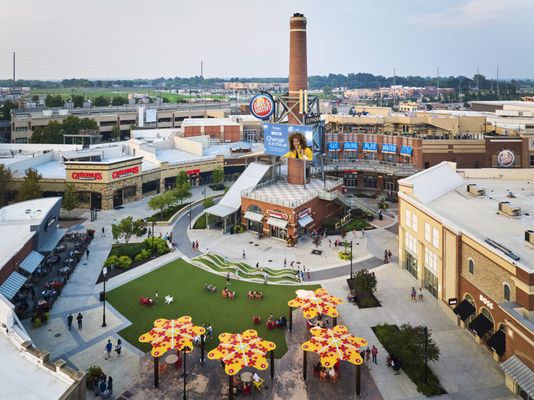 Tanger Kansas City at Legends by null