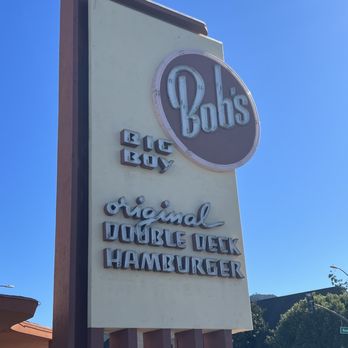 Bob’s Big Boy - Front sign - American Near Me - Burbank, California Bob’s Big Boy - Front sign - American Near Me - Burbank, California