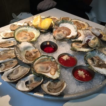 Old Ebbitt Grill - Selection of fresh oysters - Bars Near Me - Washington, DC, District of Columbia Old Ebbitt Grill - Selection of fresh oysters - Bars Near Me - Washington, DC, District of Columbia