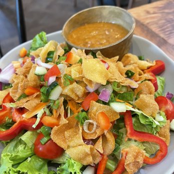 Sisters Thai  - Salad - Thai Near Me - Alexandria, Virginia