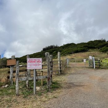 Waihee Ridge Trail - Entrance to trail - Hiking Near Me - Wailuku, Hawaii Waihee Ridge Trail - Entrance to trail - Hiking Near Me - Wailuku, Hawaii