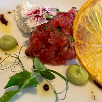 Orchids - Hawaiian Yellow Fin Ahi Tartare - Breakfast & Brunch Near Me - Honolulu, Hawaii Orchids - Hawaiian Yellow Fin Ahi Tartare - Breakfast & Brunch Near Me - Honolulu, Hawaii