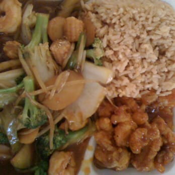 Best Wok - C7 - Shrimp chop suey and orange chicken - Chinese Near Me - Calimesa, California