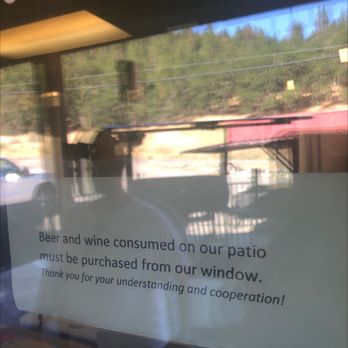 J&J's Smokin' BBQ - Cafes Near Me - Lewiston, California