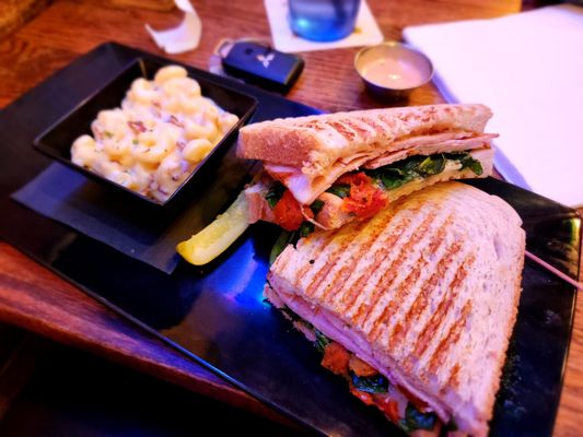 Crazy Craig's Treehouse by null