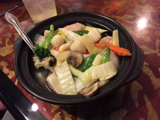 Taiwan Dragon Chinese Restaurant (台灣龍) by null