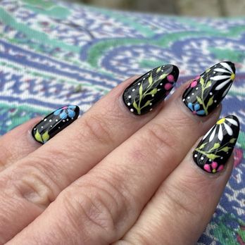 Nail Bar - Mountain View - Floral manicure - Nail Salons Near Me - Mountain View, California