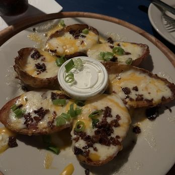 Boston Sail Loft - Boston 's Best Potato Skins - Bars Near Me - Boston, Massachusetts