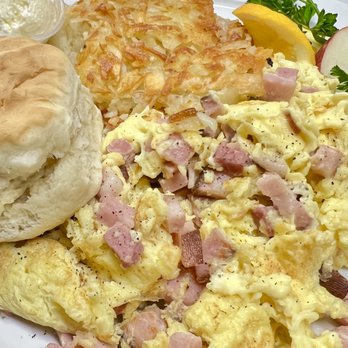 Paula's Pancake House - Breakfast & Brunch Near Me - Solvang, California