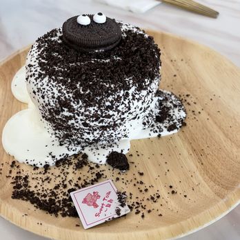 Sweet Talk - Oreo Soufflé Pancake - Desserts Near Me - Las Vegas, Nevada Sweet Talk - Oreo Soufflé Pancake - Desserts Near Me - Las Vegas, Nevada