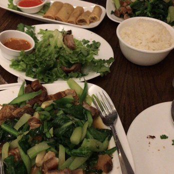 SriPraPhai Thai Restaurant - Thai Near Me - Williston Park, New York SriPraPhai Thai Restaurant - Thai Near Me - Williston Park, New York