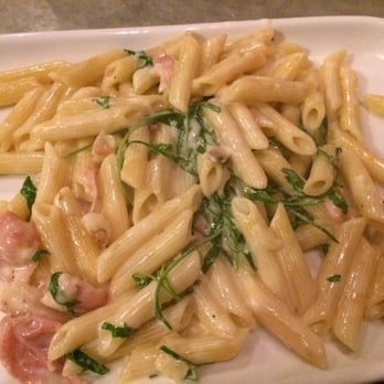 Gallo Romano - Parma Ham, arugula, penne in a light cream sauce - Italian Near Me - Paris, 75