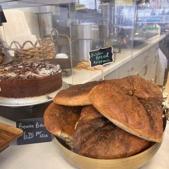 Bake It Up Bakery & Cafe - Bakeries Near Me - Castro Valley, California