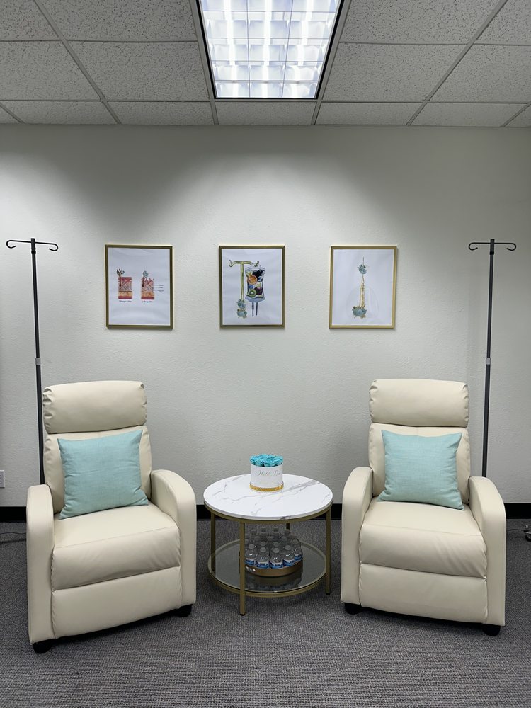 Healthy Dose Med Spa Logo