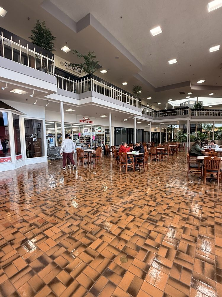 Minelli Meat and Deli