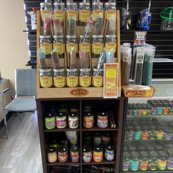 A TO Z SMOKE SHOP - Updated May 2026 - 20 Photos - 31126 Haggerty Rd,  Farmington Hills, Michigan - Tobacco Shops - Phone Number