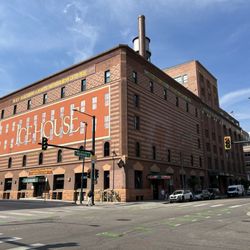 Denver Local Tours - 2 hour LoDo Walking Tour