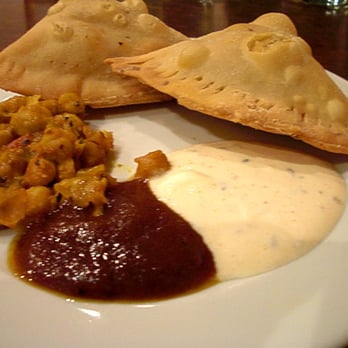 Madina Desi Curry BBQ - Meat Samosa - Indian Near Me - Dublin, D