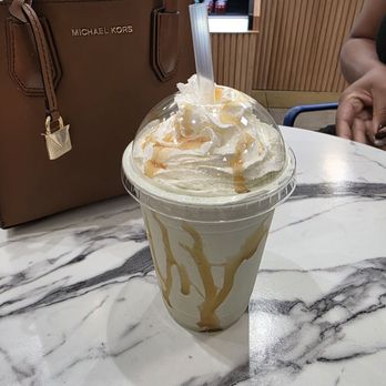 Freddo - Pistachio Gelato shake w/ caramel drizzle - Gelato Near Me - Las Vegas, Nevada
