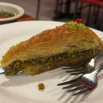 Istanbul Grill - Turkish Near Me - Houston, Texas