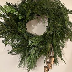 American Plant - Fraser Fir Christmas wreath