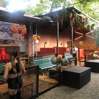 The Dirty Rabbit - Bars Near Me - Miami, Florida
