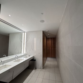 WeWork - Bathroom - Shared Office Spaces Near Me - Arlington, Virginia WeWork - Bathroom - Shared Office Spaces Near Me - Arlington, Virginia