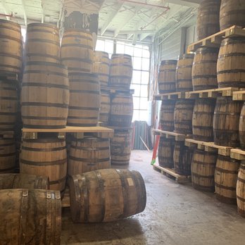 Bluegrass Distillers - Distilleries Near Me - Lexington, Kentucky Bluegrass Distillers - Distilleries Near Me - Lexington, Kentucky