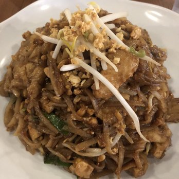 Sukho Thai - Chicken Pad Thai - Thai Near Me - Toronto, Ontario